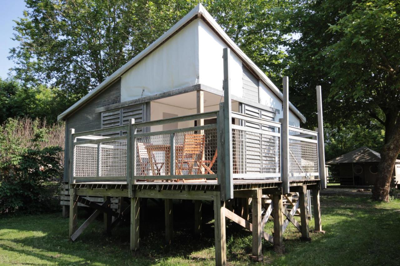 Camping L'Ilot Du Chail Sansais Kültér fotó