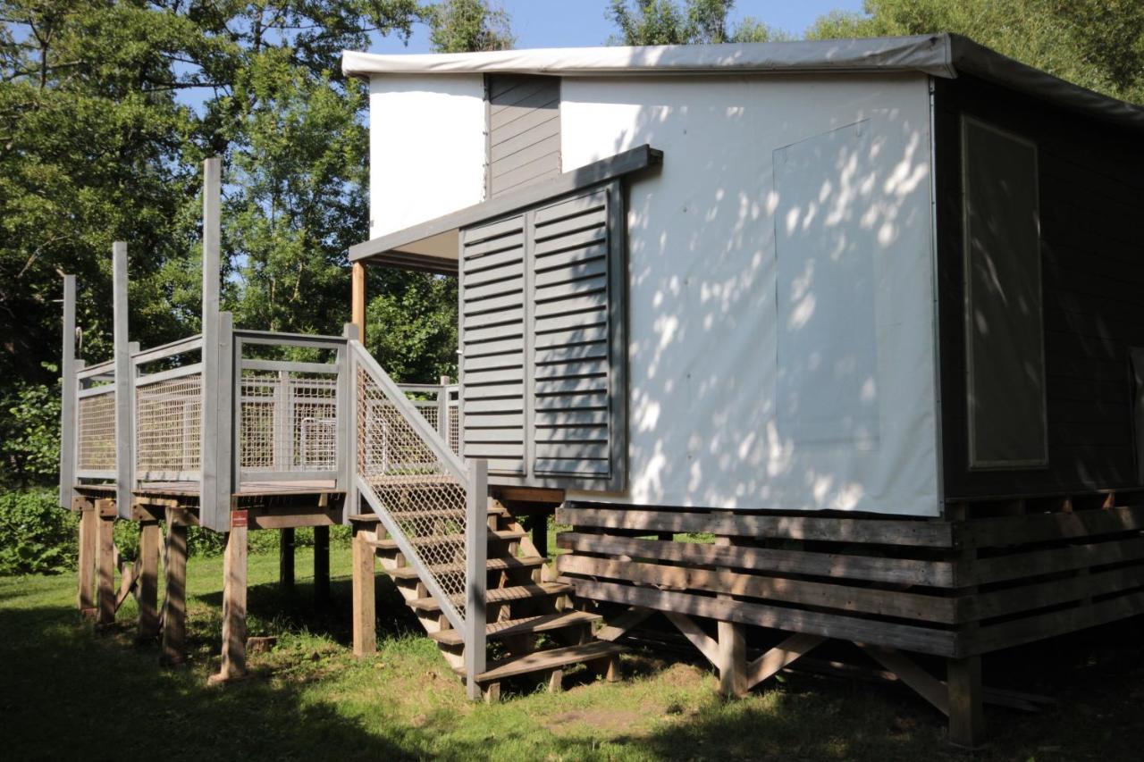 Camping L'Ilot Du Chail Sansais Kültér fotó