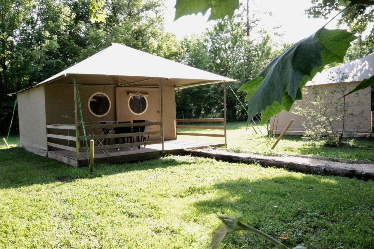Camping L'Ilot Du Chail Sansais Kültér fotó
