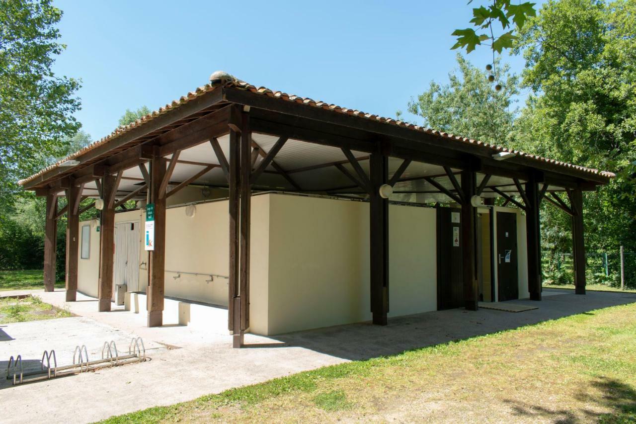 Camping L'Ilot Du Chail Sansais Kültér fotó
